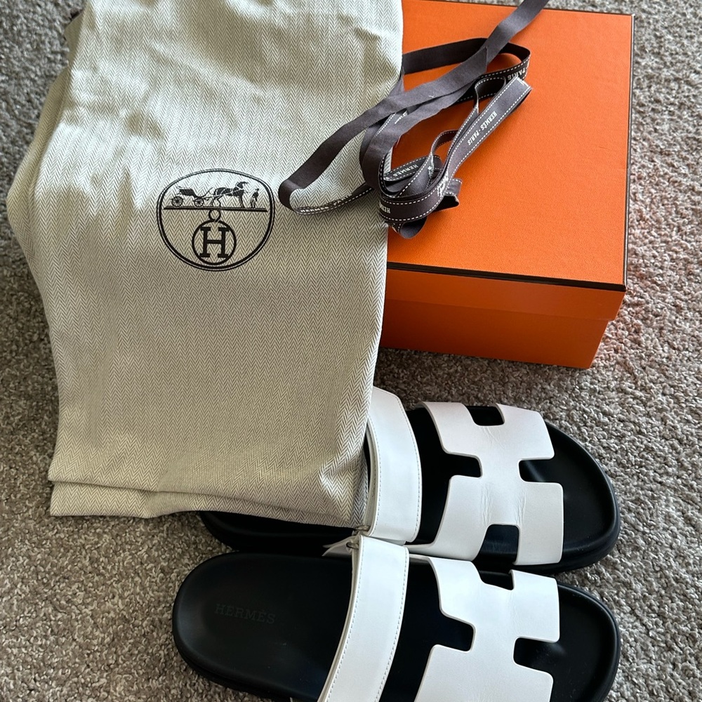 Hermès Chypre Sandals 38 Blanc - Picture 6 of 8